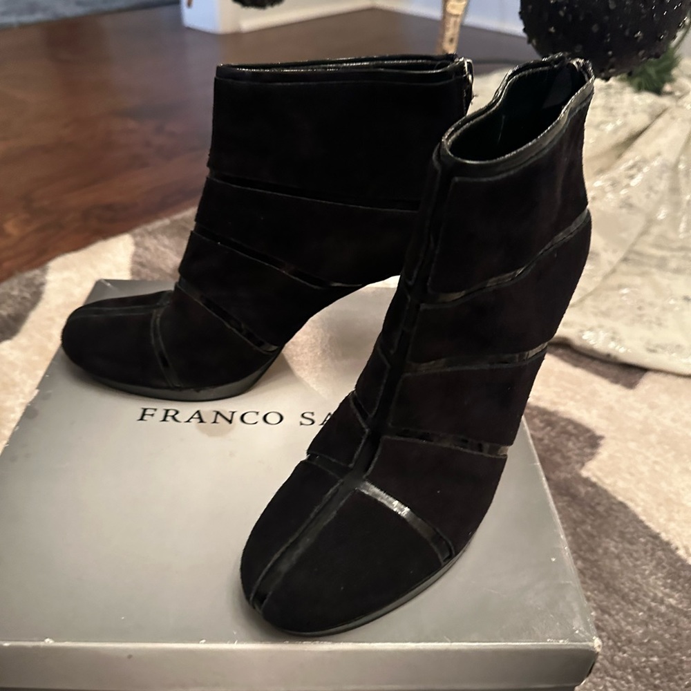 Sartos limited edition Black Sueded and Patent Leather Boot worn twice!